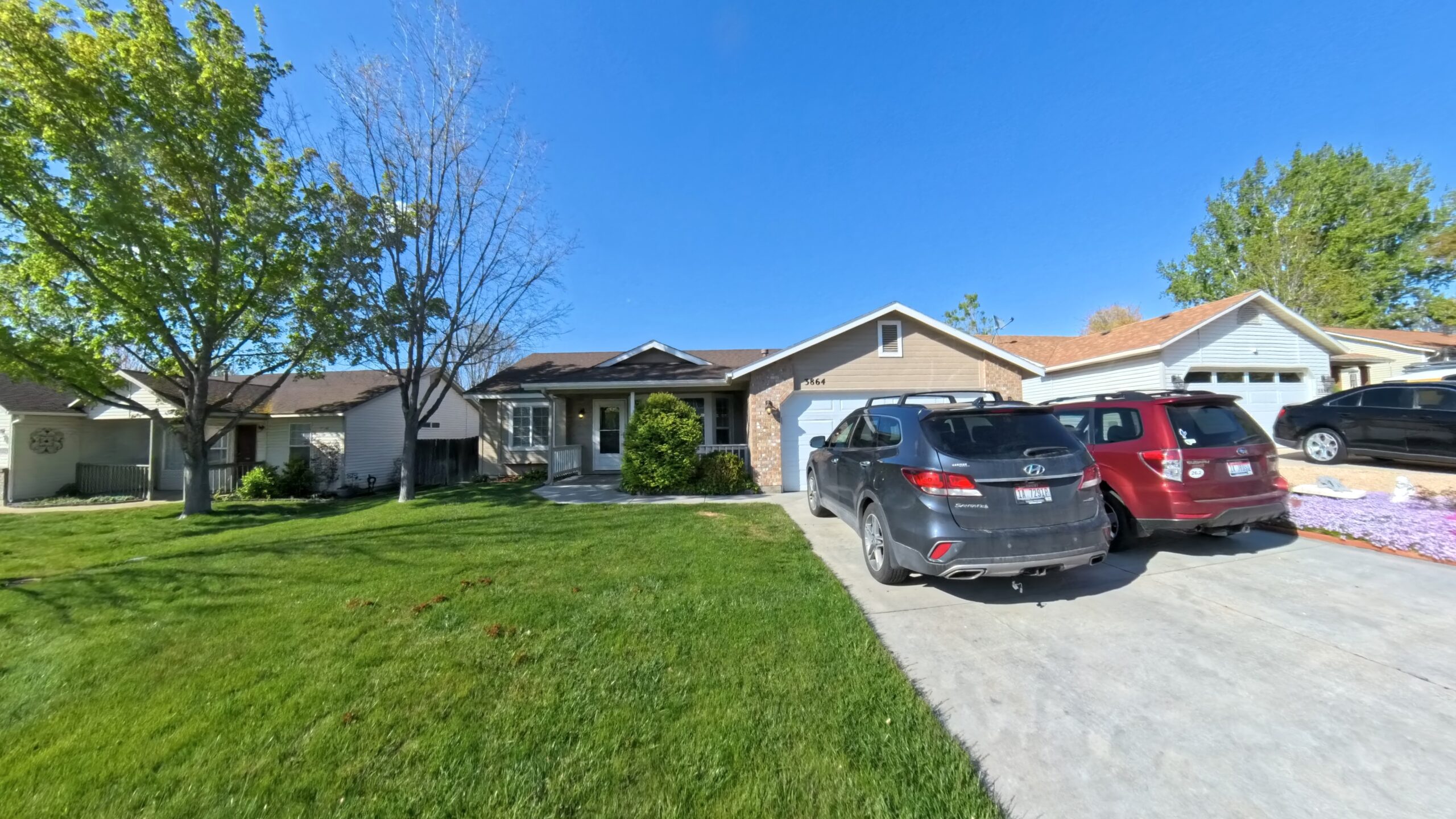 Front Yard Flat Scaled